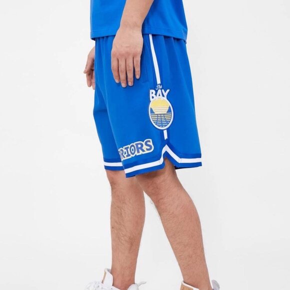 Share Men PRO STANDARD Golden State Warriors Logo Short Size Large - Picture 3 of 12